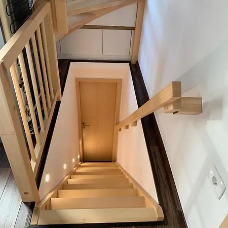 Vakantiehuis House Nune *