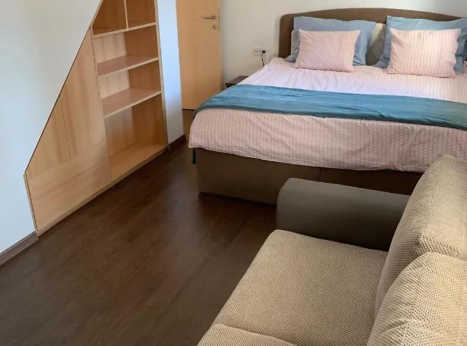 Vakantiehuis House Nune